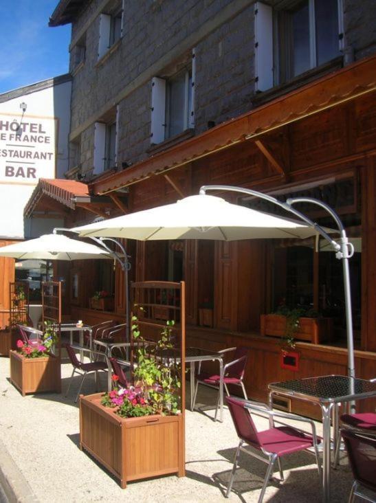Hôtel de France Le Bessat Exterior foto
